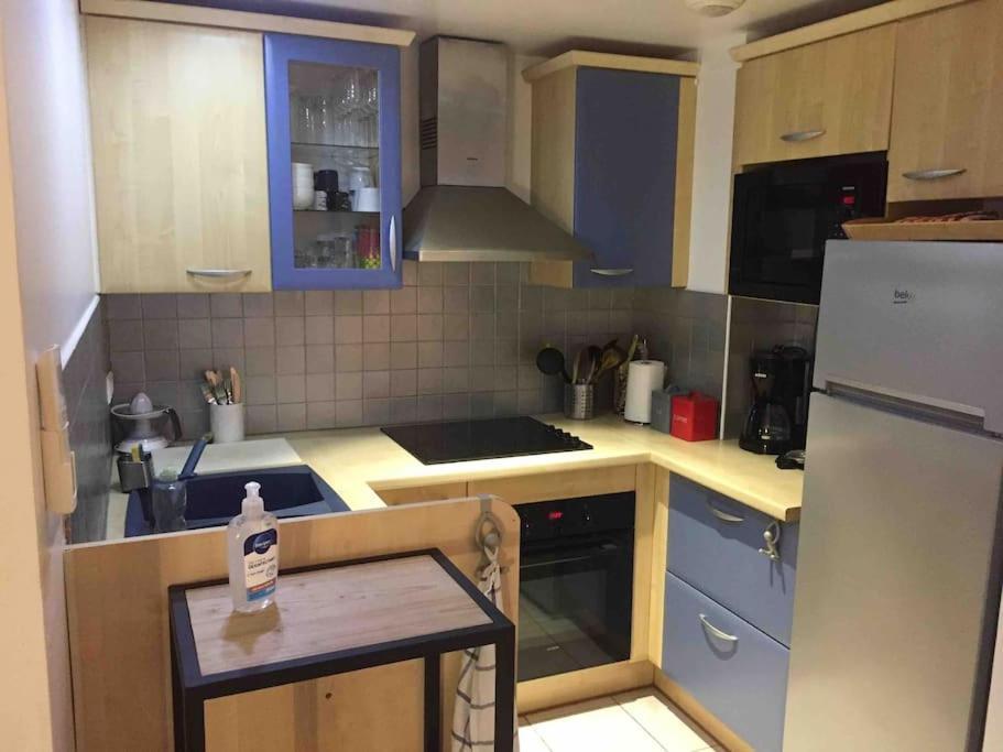 Appartement F2 Vue Dans Avec Piscine *