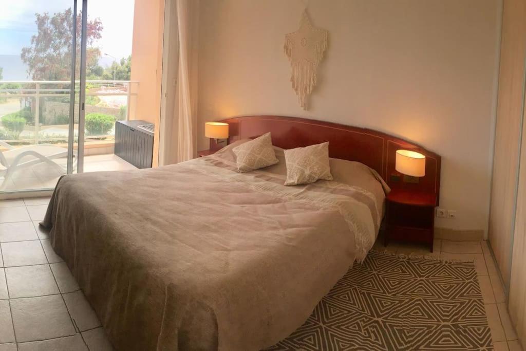 Appartement F2 Vue Dans Avec Piscine *